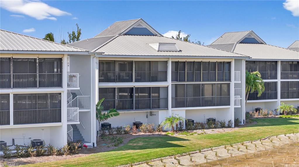 SUNSET SOUTH CONDO - Residential