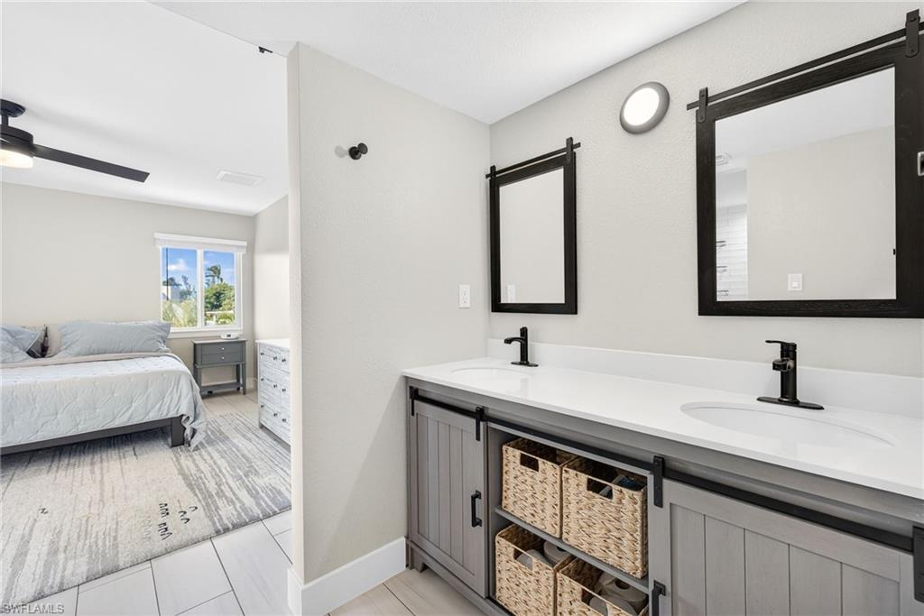 SUNSET SOUTH CONDO - Residential