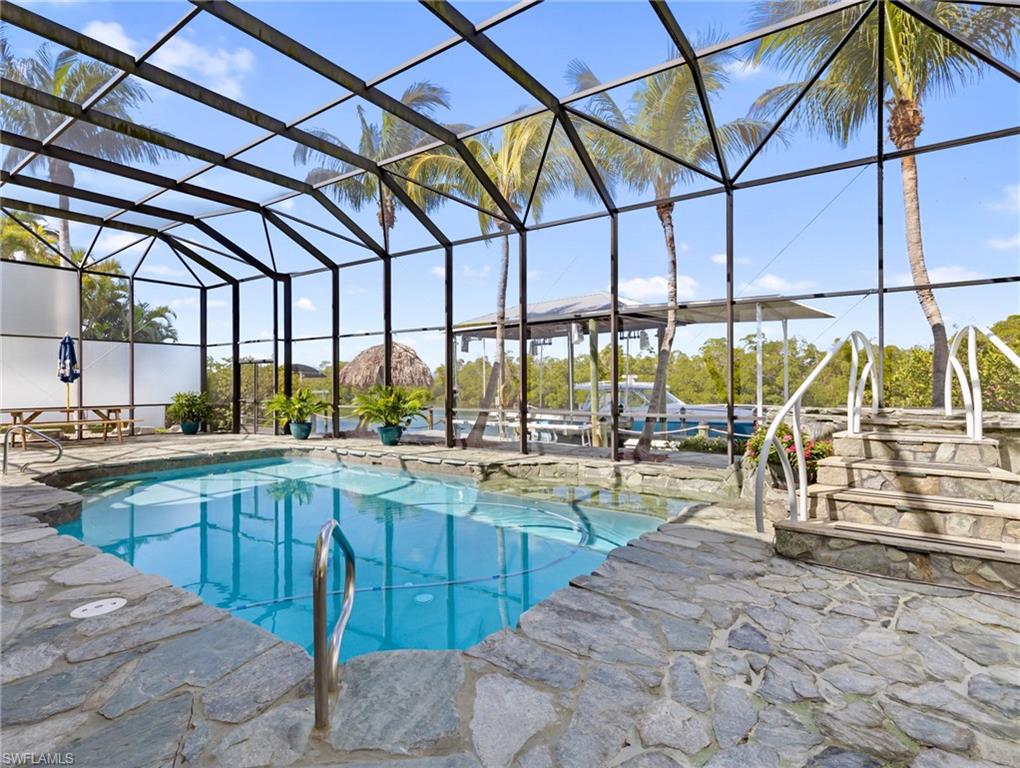 SIESTA ISLES - Residential