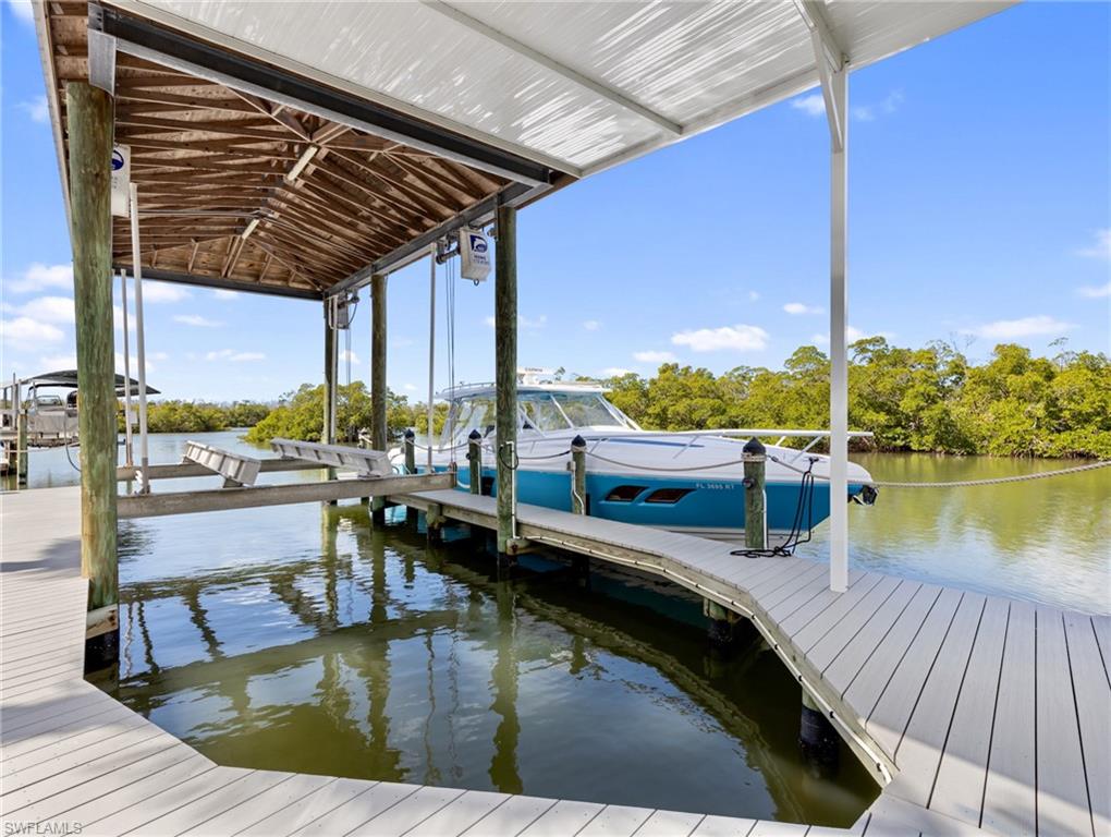 SIESTA ISLES - Residential