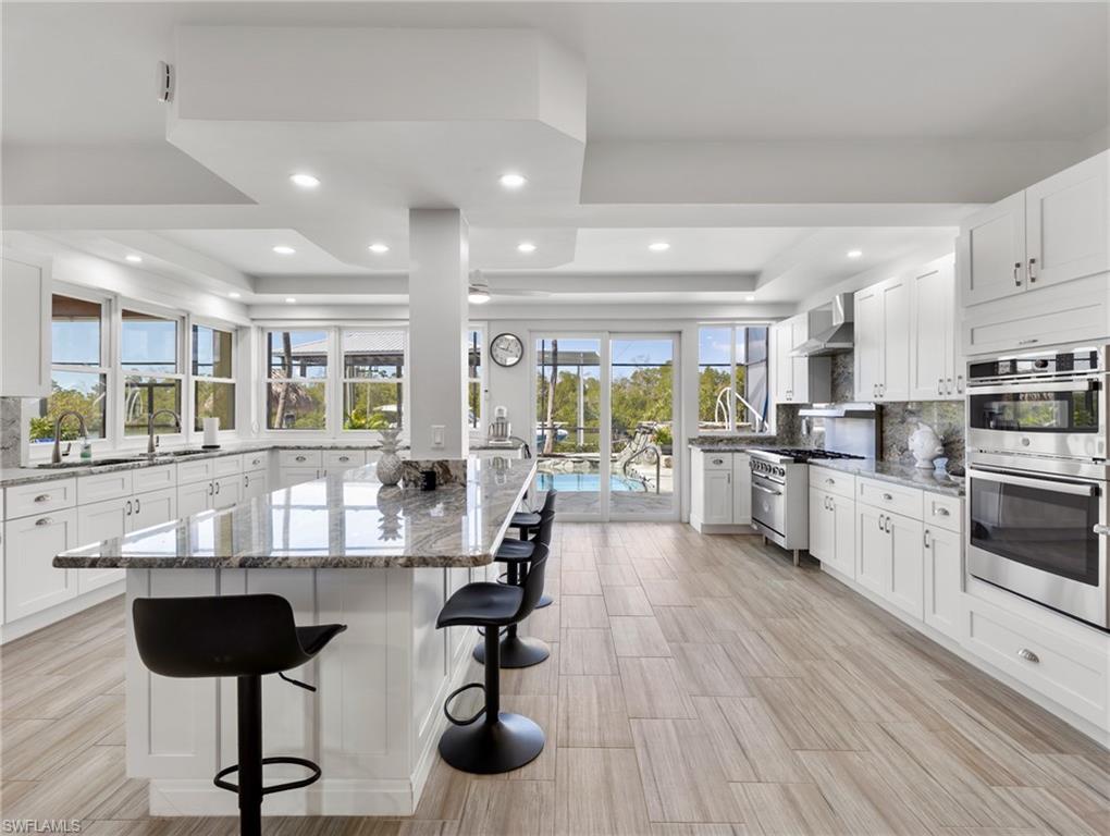 SIESTA ISLES - Residential