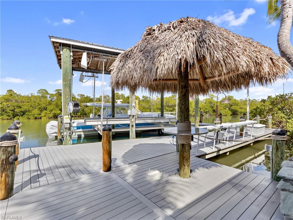 SIESTA ISLES - Residential