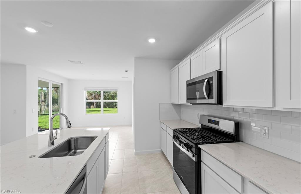 NORTHRIDGE - Residential