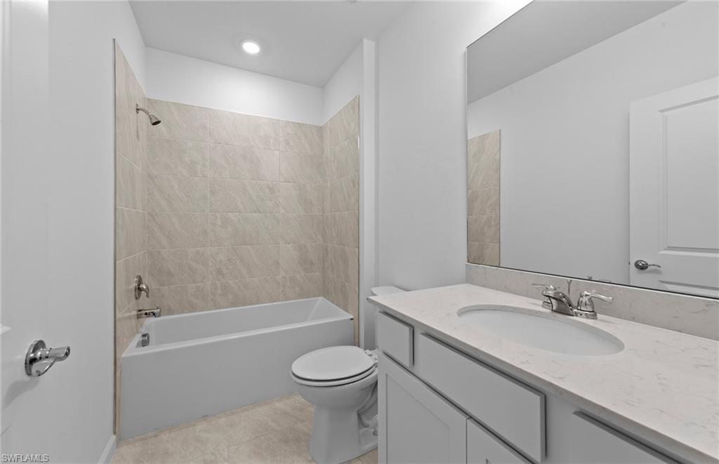 NORTHRIDGE - Residential