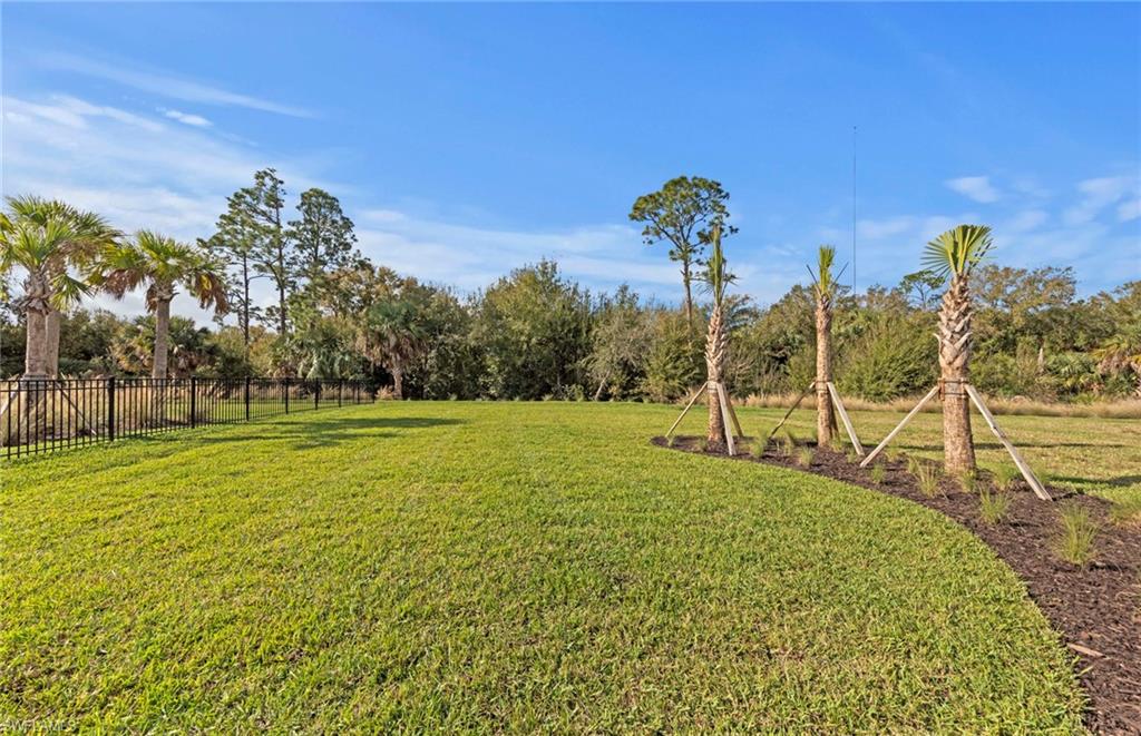 NORTHRIDGE - Residential