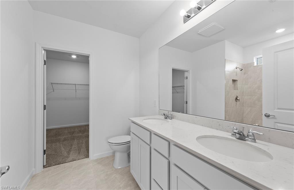 NORTHRIDGE - Residential