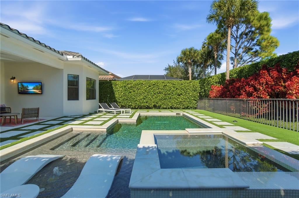 STONECREEK - Residential