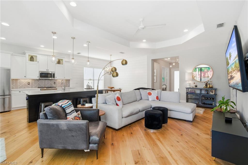 STONECREEK - Residential