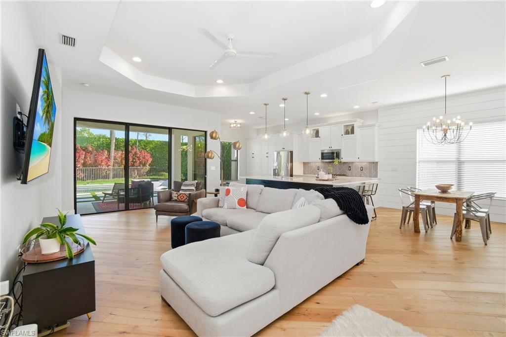 STONECREEK - Residential