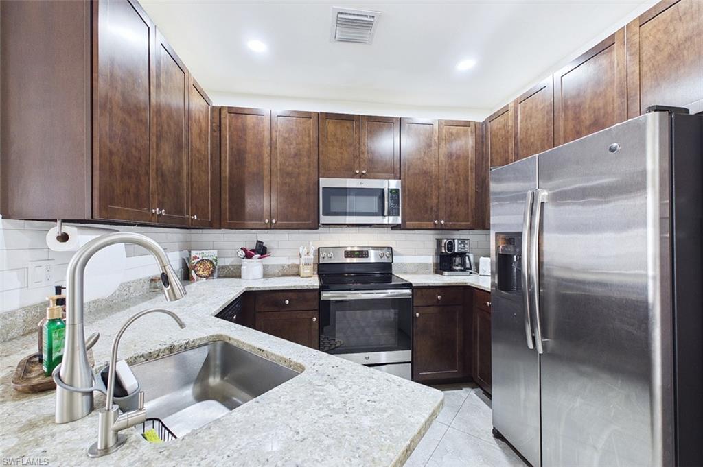 PORTOFINO SPRINGS - Residential