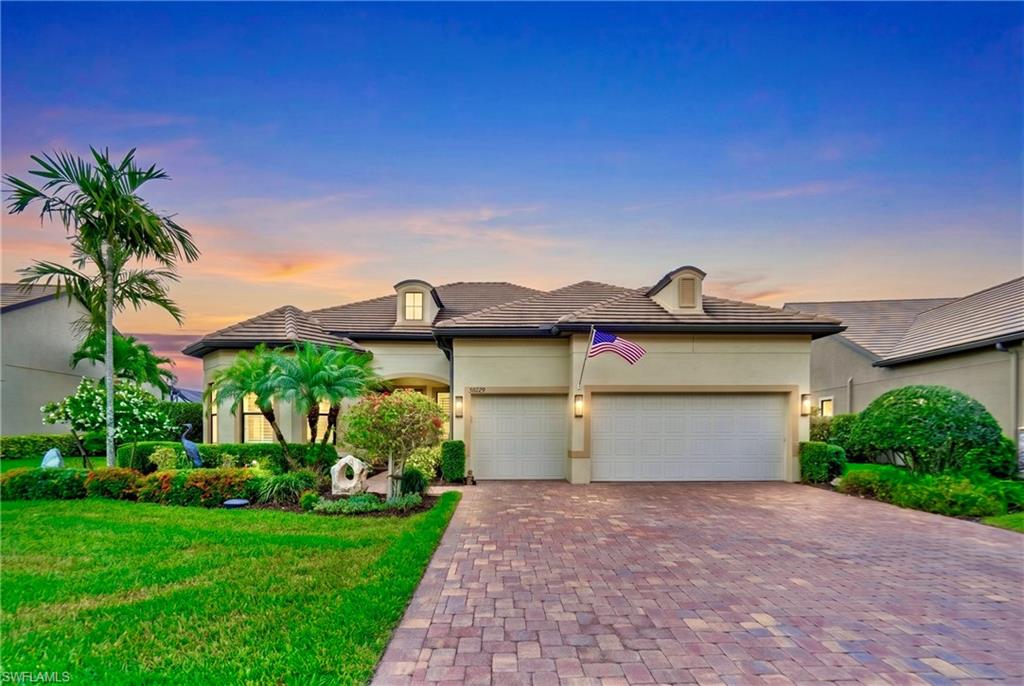 CORKSCREW SHORES - Residential