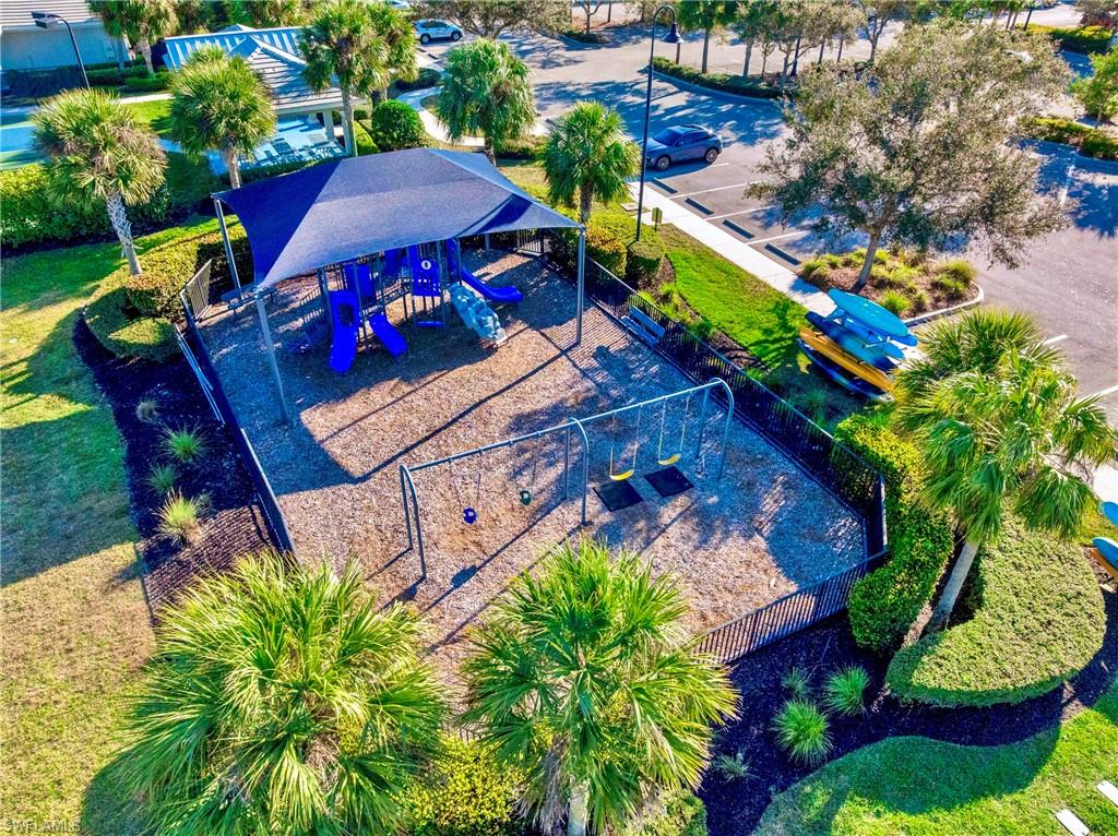 CORKSCREW SHORES - Residential