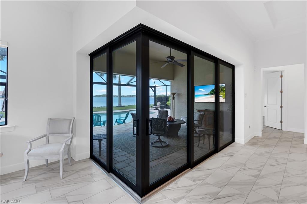 CORKSCREW SHORES - Residential