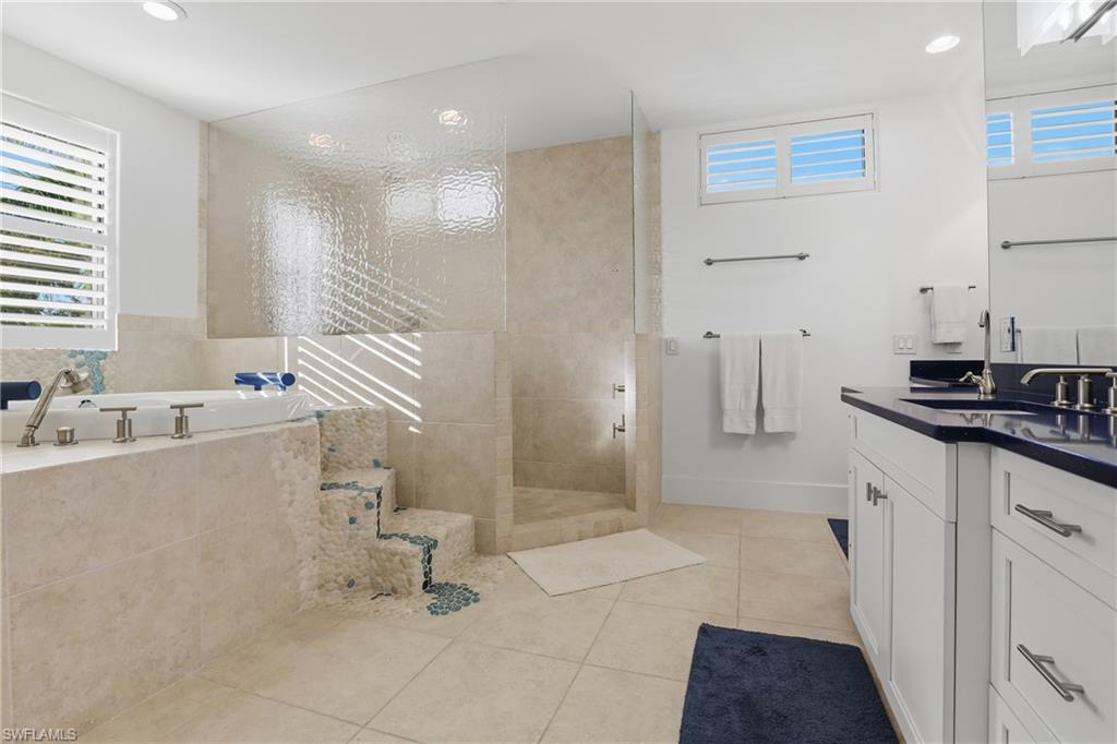 LA GALLERIA - Residential