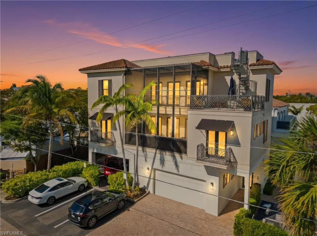 LA GALLERIA - Residential