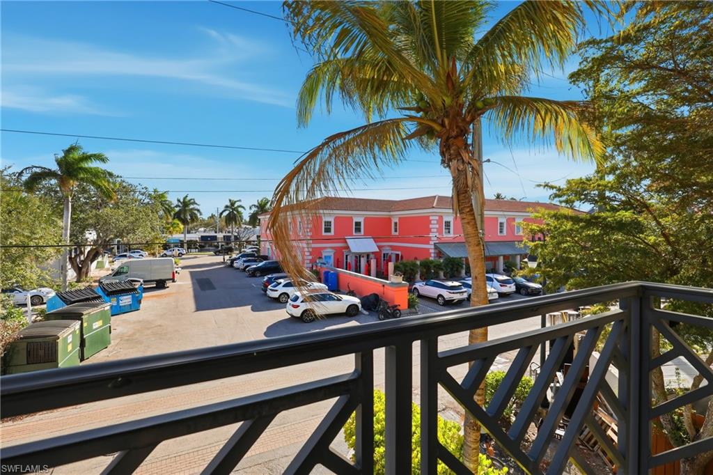 LA GALLERIA - Residential