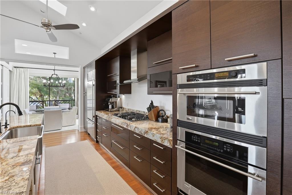 LA GALLERIA - Residential