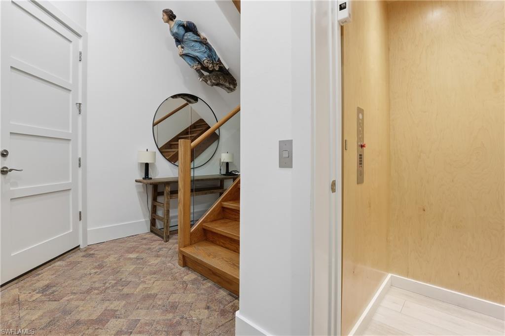 LA GALLERIA - Residential