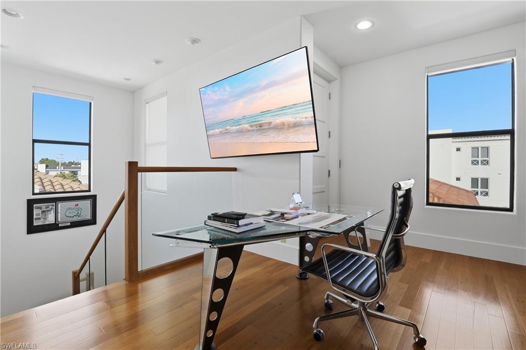 LA GALLERIA - Residential