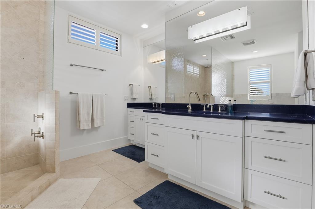 LA GALLERIA - Residential