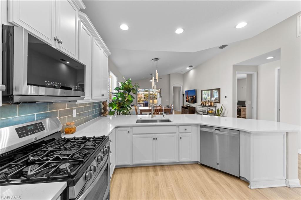 THE RESERVE AT ESTERO - Residential