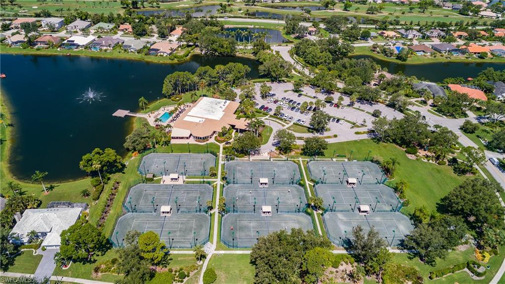 LONGSHORE LAKE - Residential