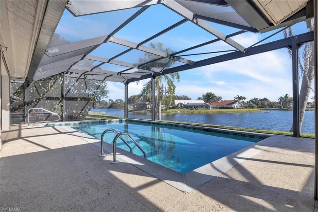 LONGSHORE LAKE - Residential