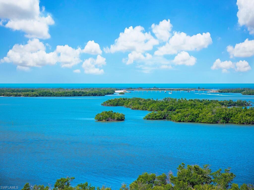 LA SCALA AT THE COLONY - Residential