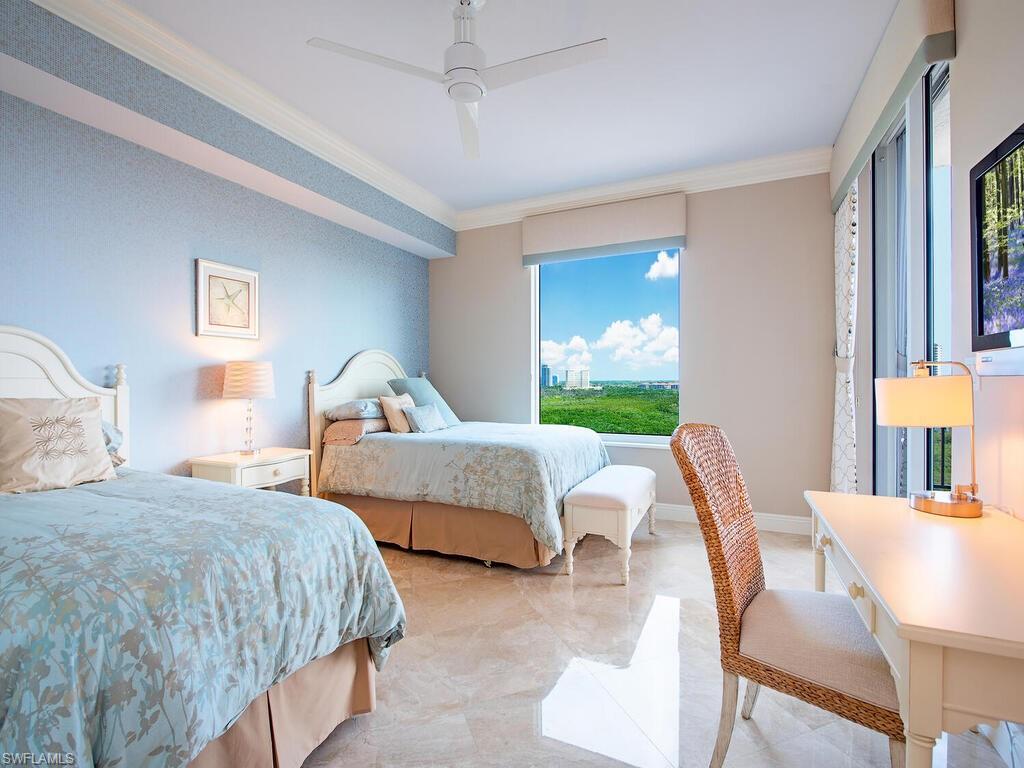 LA SCALA AT THE COLONY - Residential