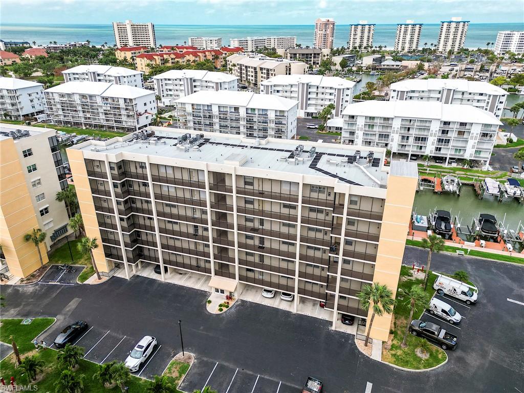 HIBISCUS POINTE - Residential