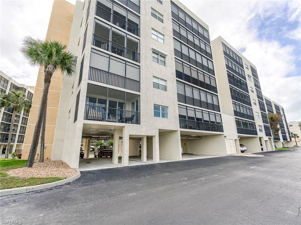 HIBISCUS POINTE - Residential