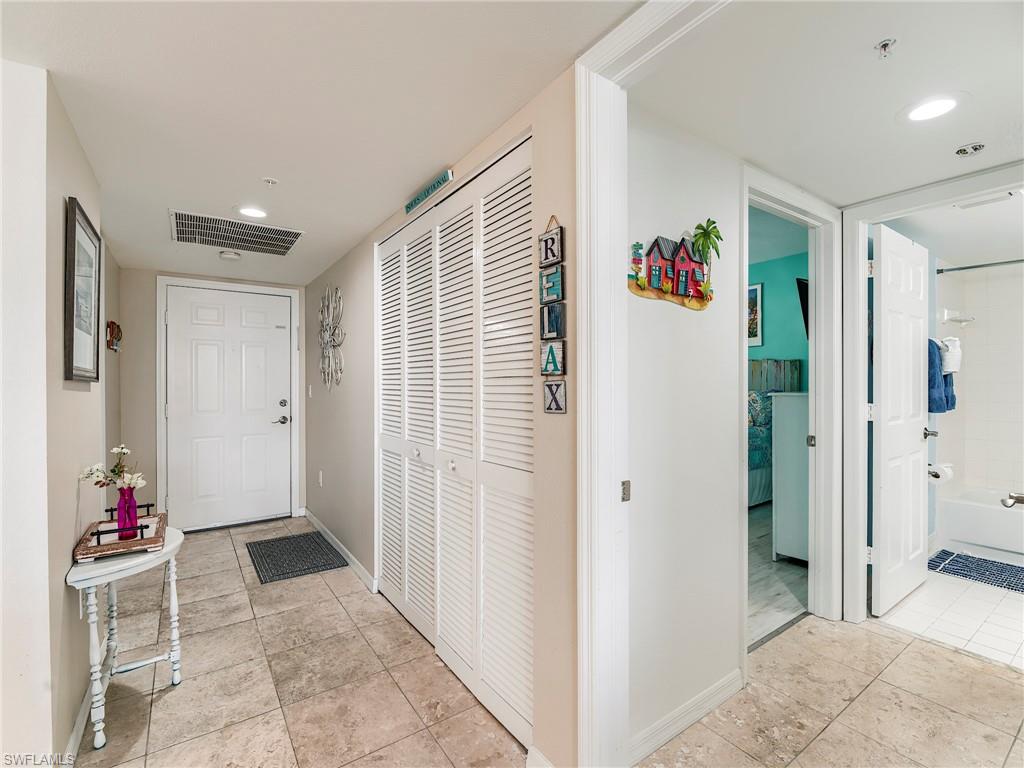 HIBISCUS POINTE - Residential