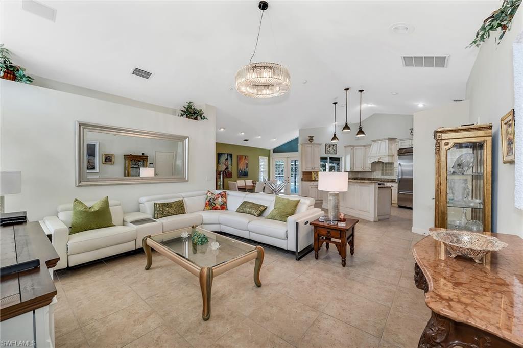 LONGLAKE - Residential