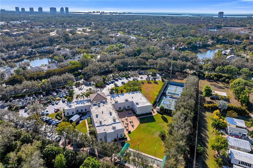 LONGLAKE - Residential