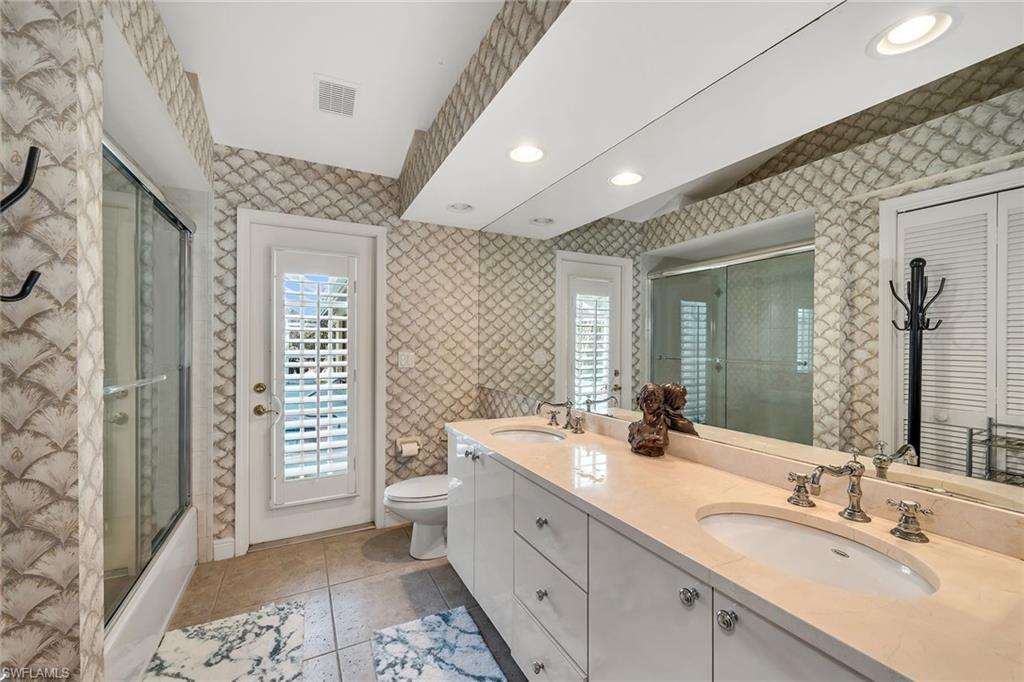 LONGLAKE - Residential