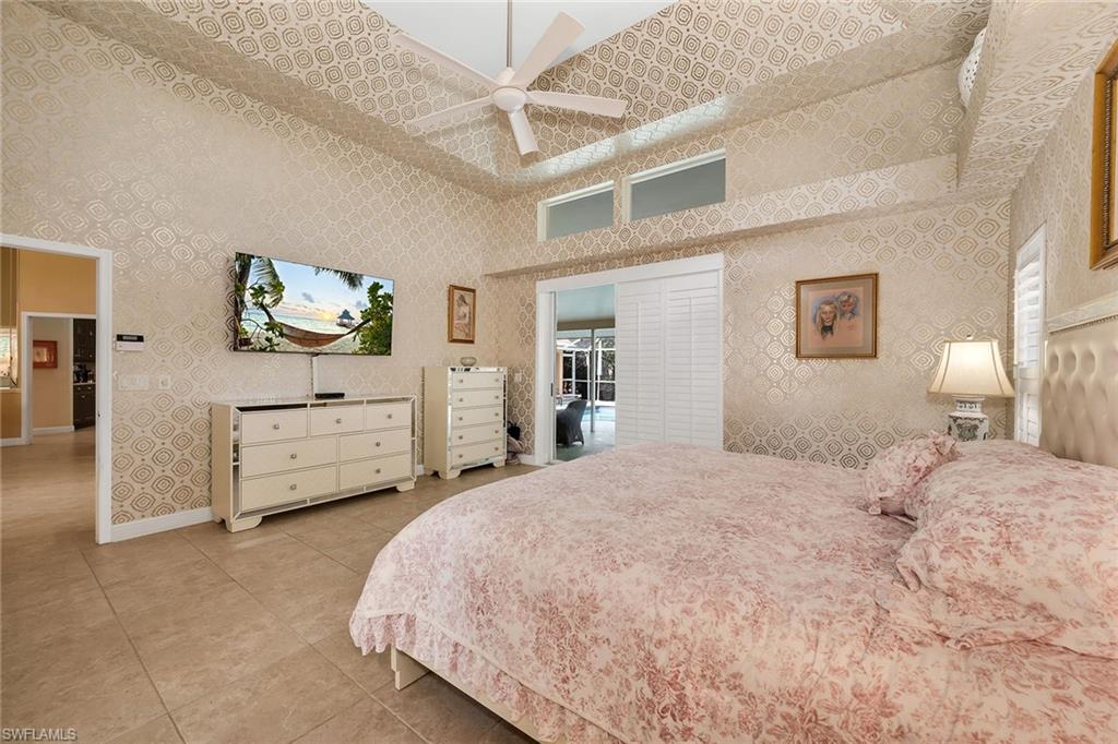 LONGLAKE - Residential