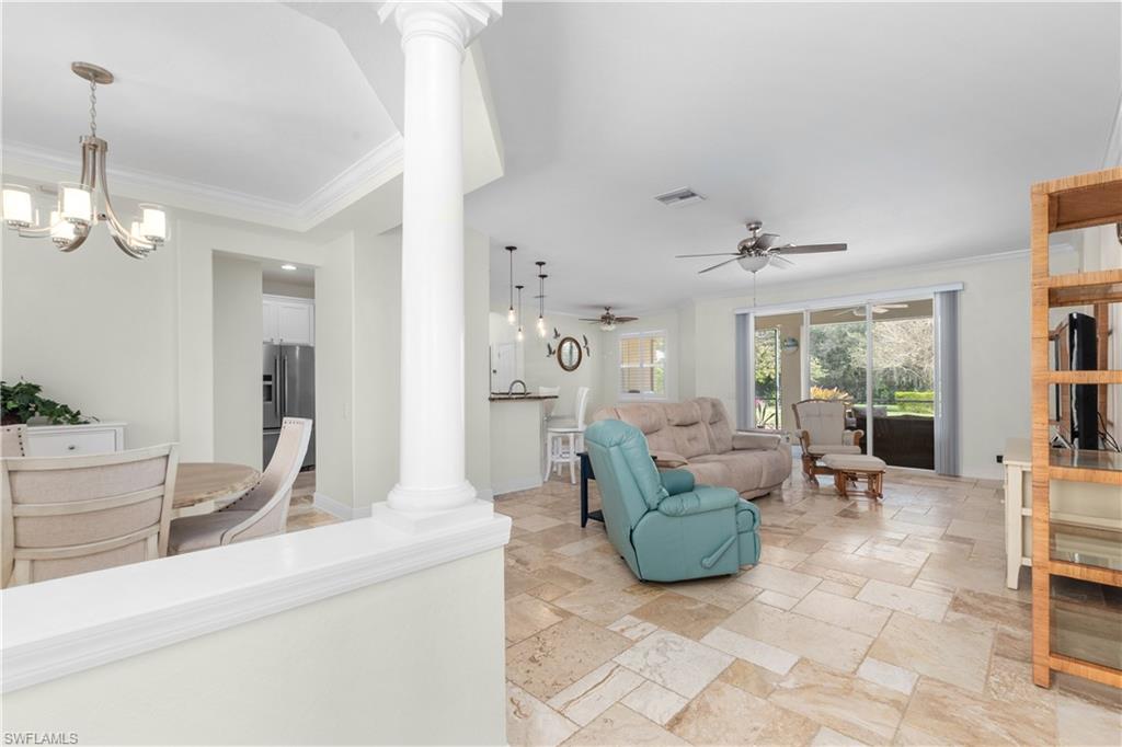 HAMPTON LAKES - Residential