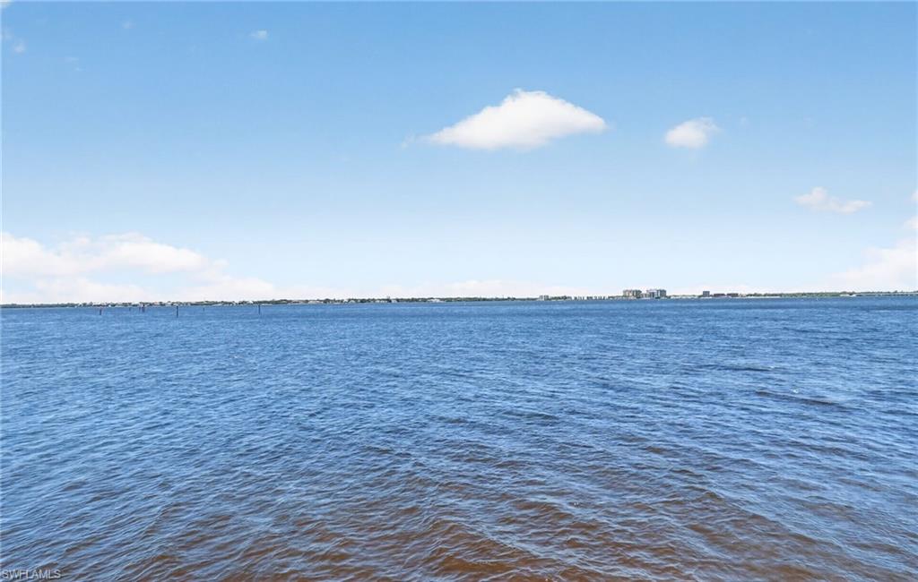 POINTE ROYALE - Residential Lease