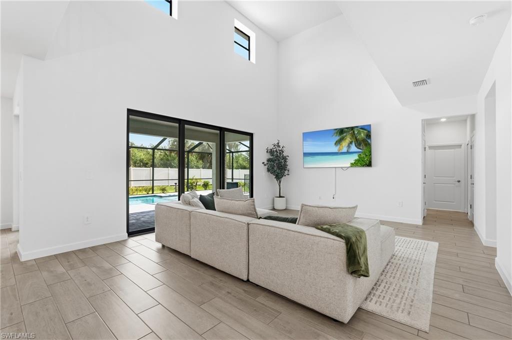TIMBER CREEK - Residential