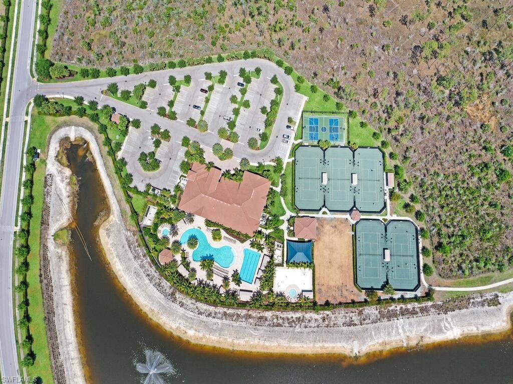 RIVERSTONE - Residential