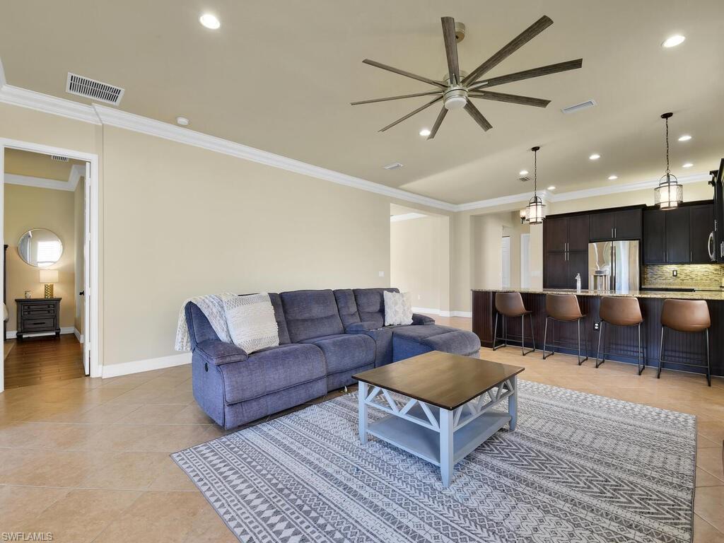 RIVERSTONE - Residential