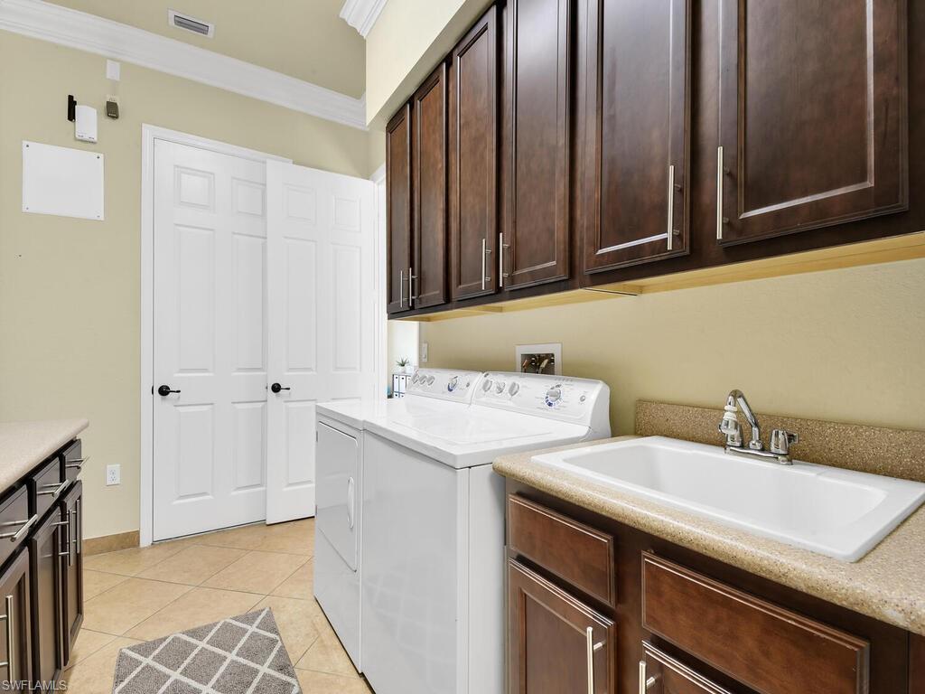 RIVERSTONE - Residential