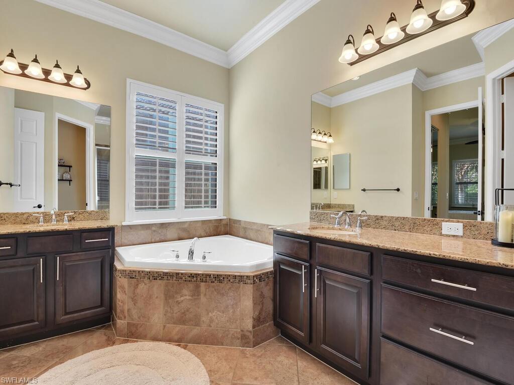 RIVERSTONE - Residential