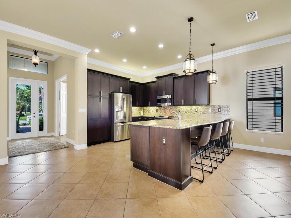 RIVERSTONE - Residential