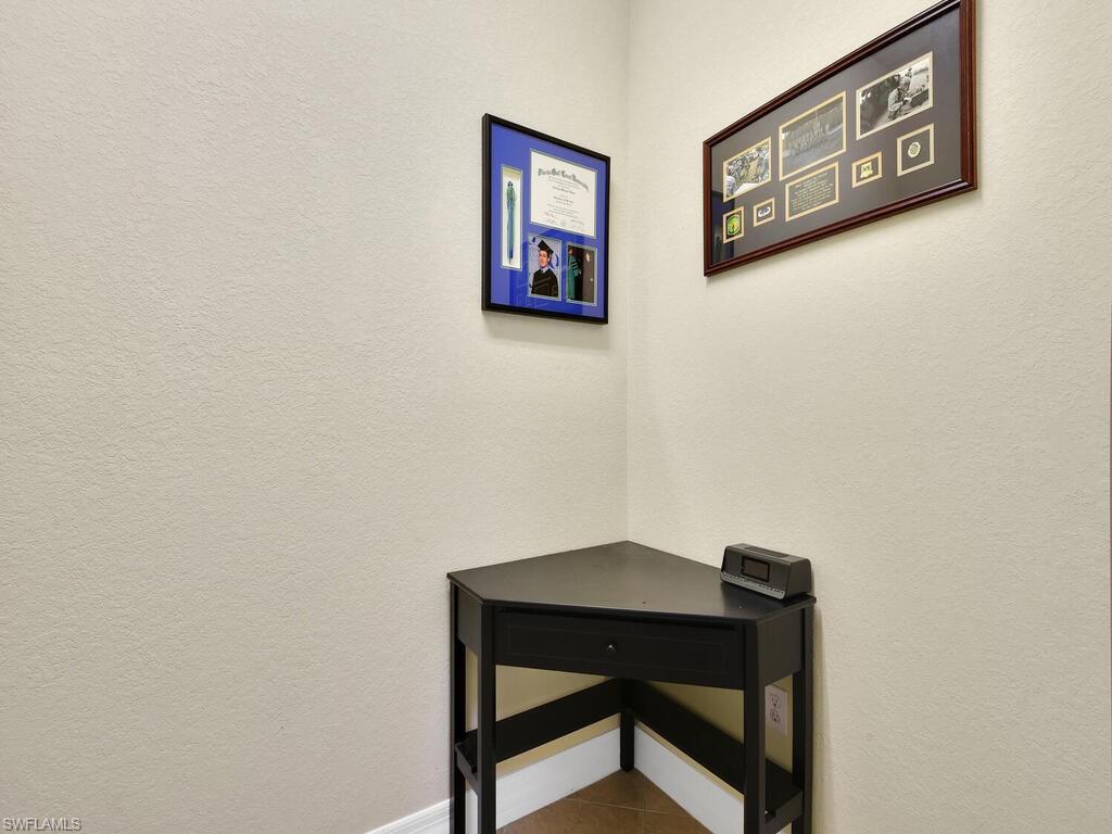 RIVERSTONE - Residential