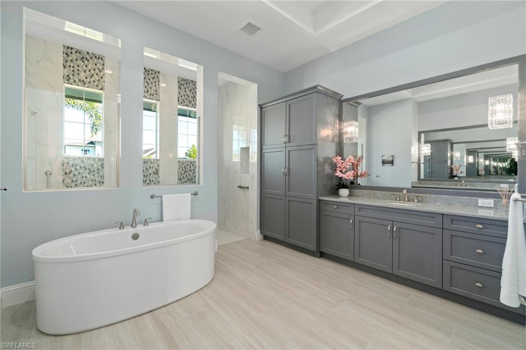 ISLES OF COLLIER PRESERVE - Residential