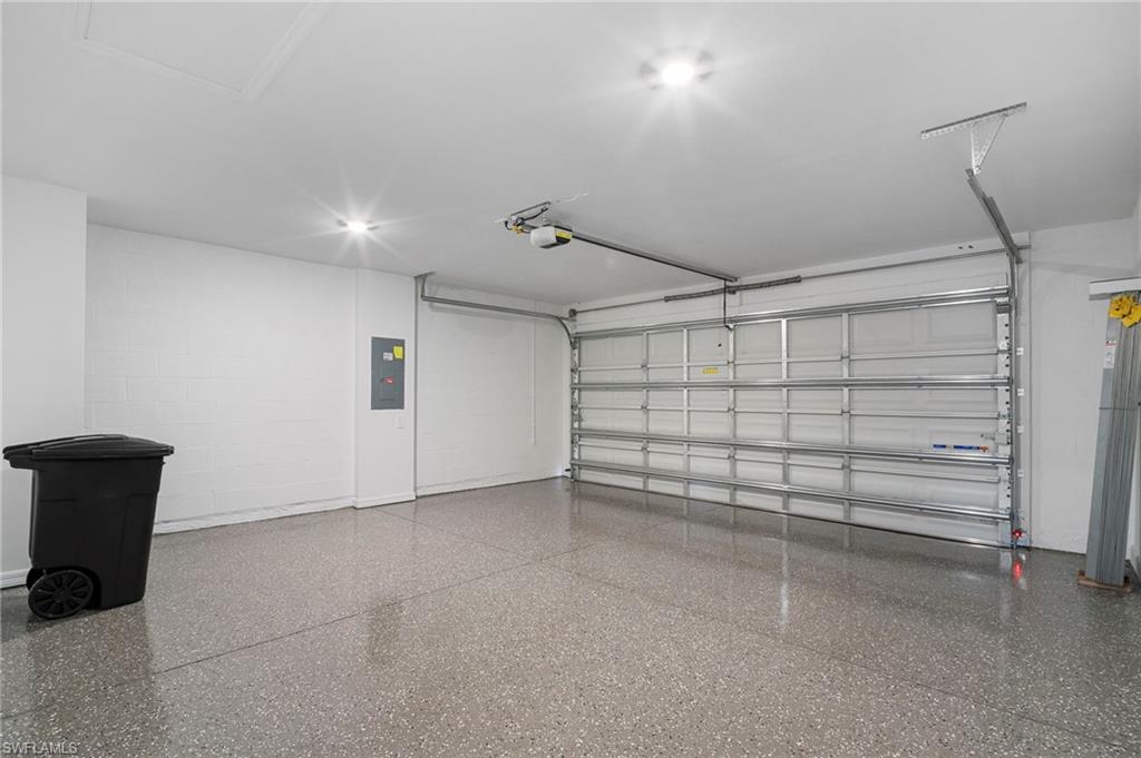 CRANE LANDING - Residential Lease