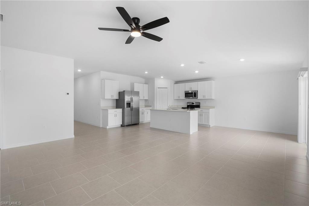 CRANE LANDING - Residential Lease