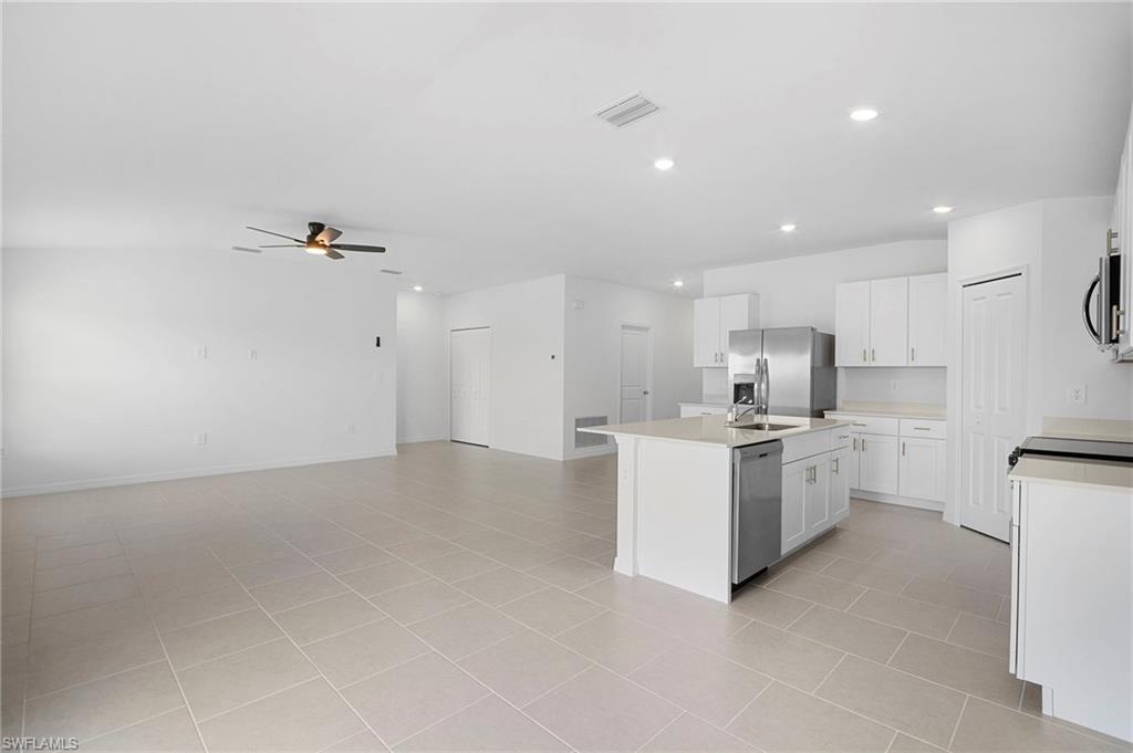 CRANE LANDING - Residential Lease