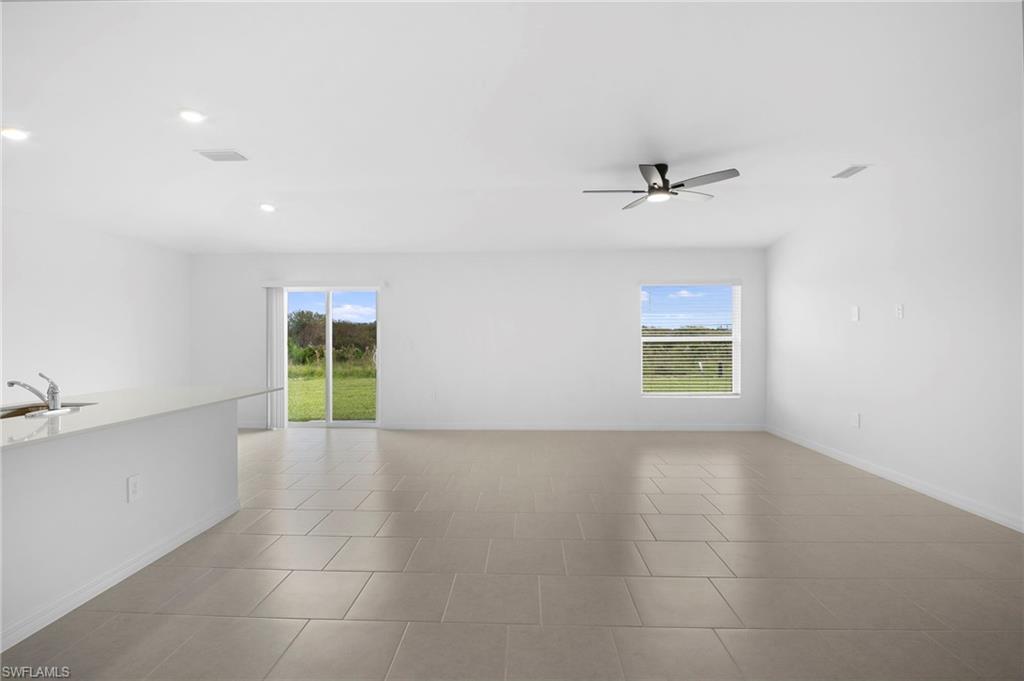 CRANE LANDING - Residential Lease